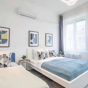 Newly Designed Apartamento Budapest
