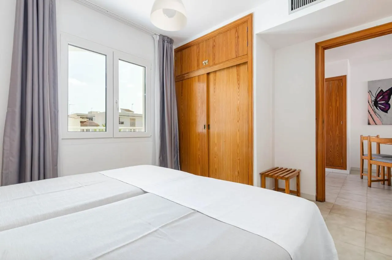 Mar Brava Apartments Can Picafort  Spain